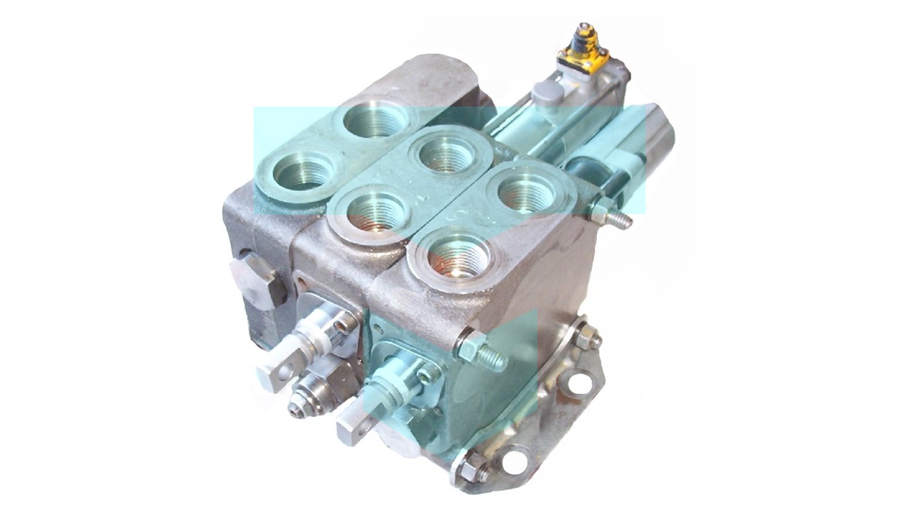 VALVULA COMANDO JD710